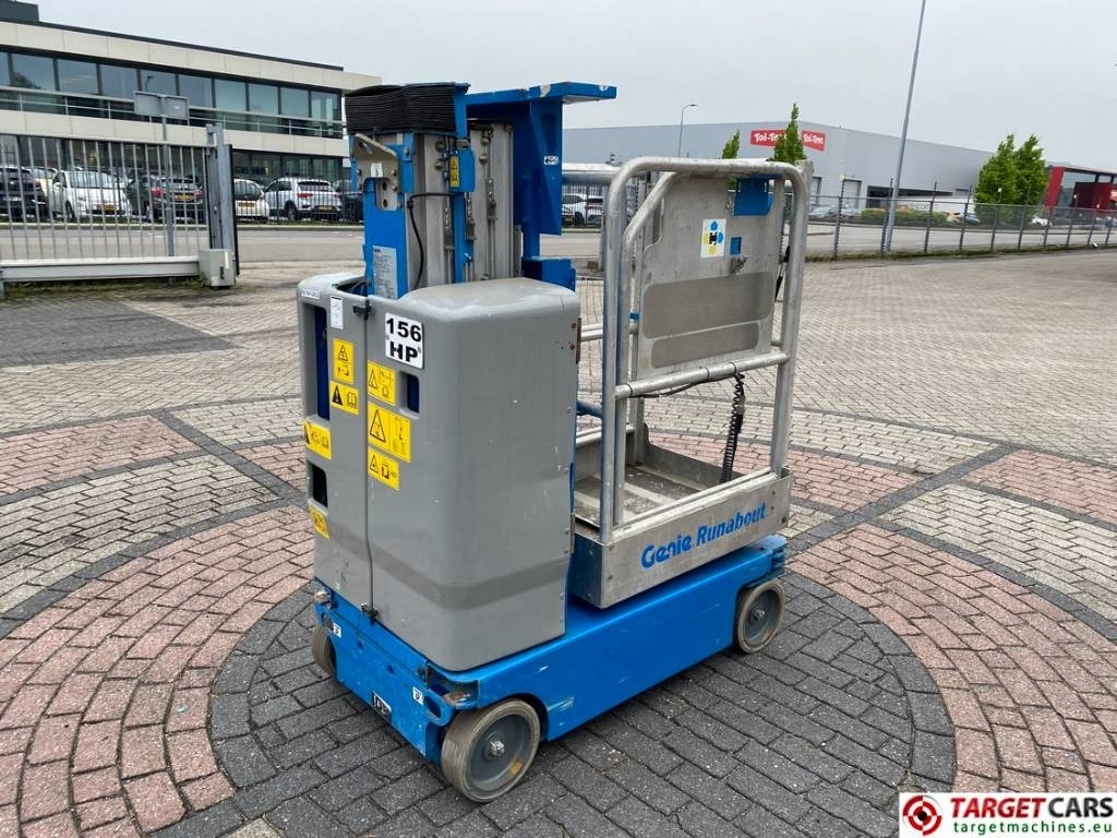 Genie GR15 Runabout Electric Vertical Mast Lift 652cm - Verticale masthoogwerker: afbeelding 3 Genie GR15 Runabout Electric Vertical Mast Lift 652cm - Verticale masthoogwerker: afbeelding 3