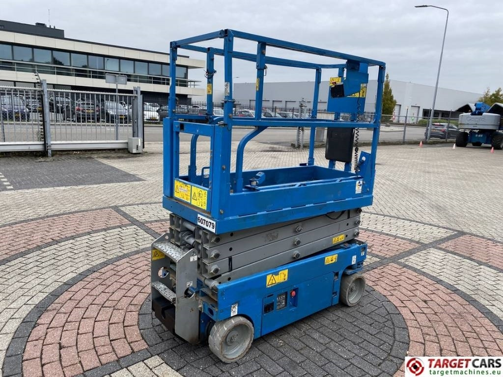 Genie GS-1932 Electric Scissor Work Lift 779cm - Schaarlift: afbeelding 3 Genie GS-1932 Electric Scissor Work Lift 779cm - Schaarlift: afbeelding 3