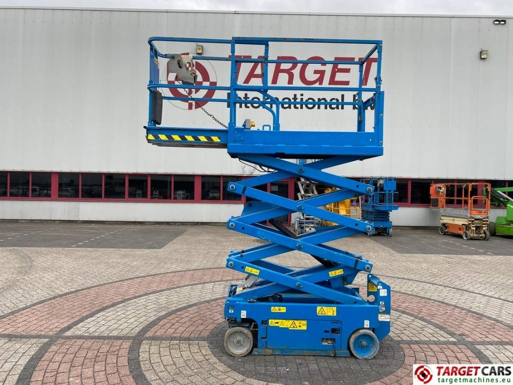 Genie GS-1932 Electric Scissor Work Lift 779cm - Schaarlift: afbeelding 5 Genie GS-1932 Electric Scissor Work Lift 779cm - Schaarlift: afbeelding 5