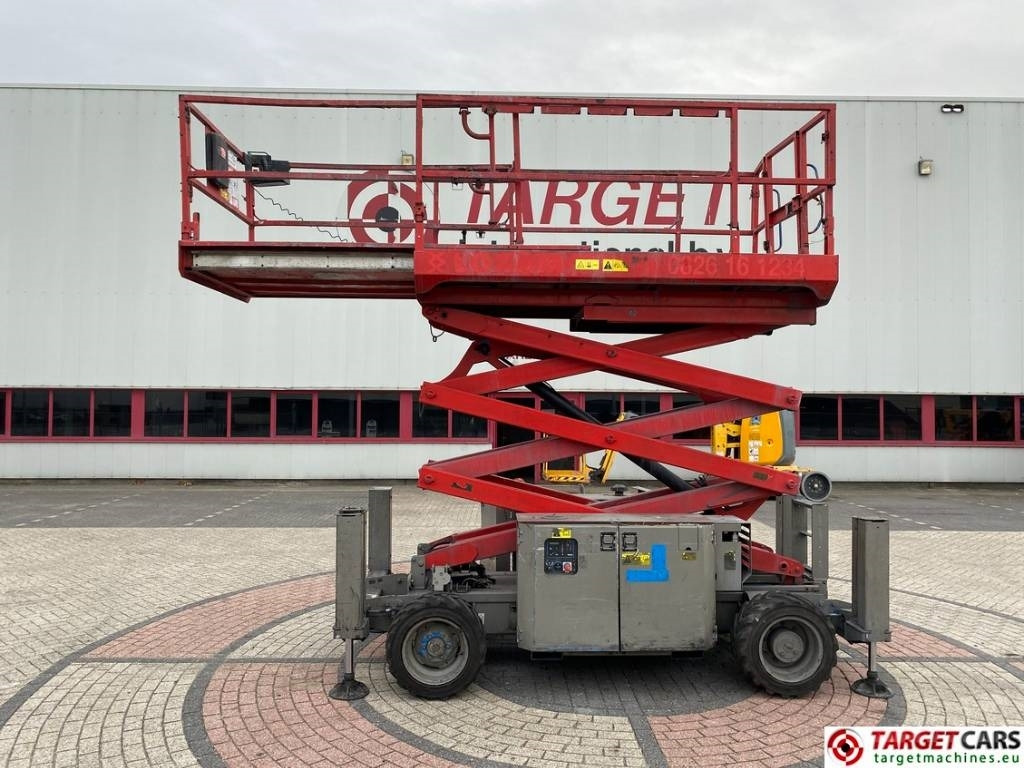 Genie GS-2669RT Diesel 4x4 Scissor Work Lift 1000cm - Schaarlift: afbeelding 5 Genie GS-2669RT Diesel 4x4 Scissor Work Lift 1000cm - Schaarlift: afbeelding 5