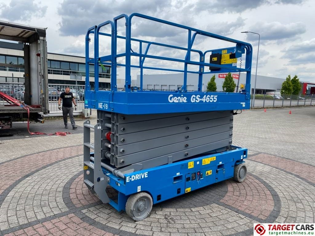 Genie GS-4655 Electric GS4655 Scissor Work Lift 1595cm - Schaarlift: afbeelding 3 Genie GS-4655 Electric GS4655 Scissor Work Lift 1595cm - Schaarlift: afbeelding 3