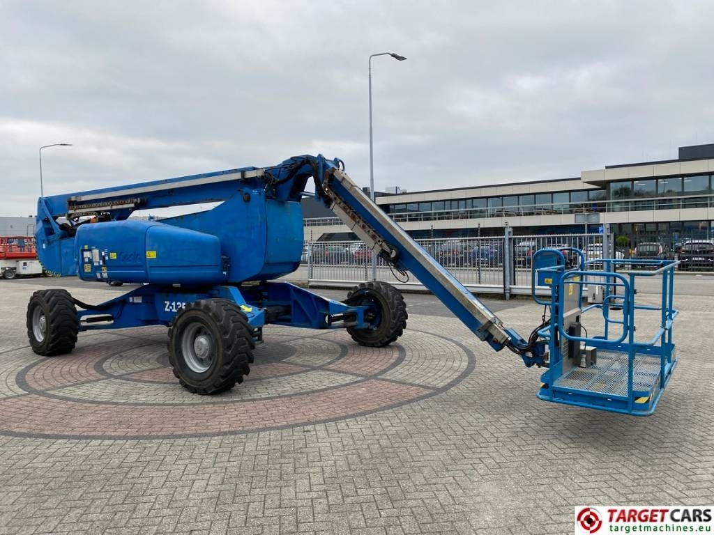 Genie Z-135/70 Articulated 4x4x4 Diesel Boom Lift 4315cm - Knikarmhoogwerker: afbeelding 2 Genie Z-135/70 Articulated 4x4x4 Diesel Boom Lift 4315cm - Knikarmhoogwerker: afbeelding 2