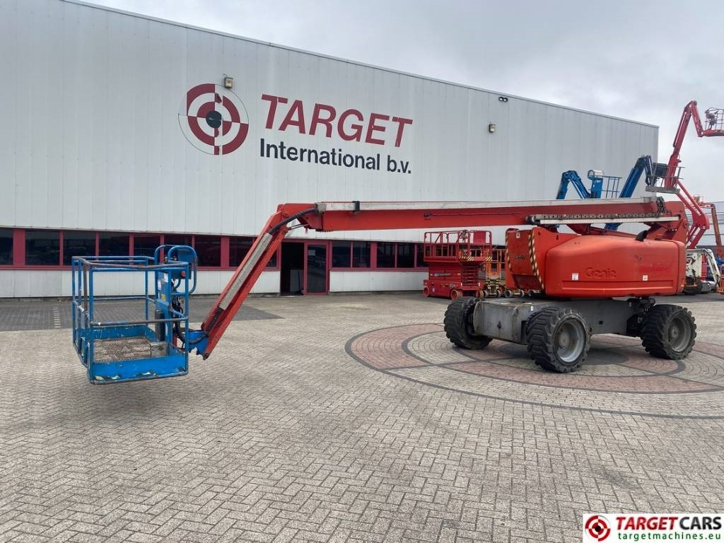 Genie Z-80/60 Articulated 4x4x4 Diesel Boom Lift 2577cm - Knikarmhoogwerker: afbeelding 1 Genie Z-80/60 Articulated 4x4x4 Diesel Boom Lift 2577cm - Knikarmhoogwerker: afbeelding 1
