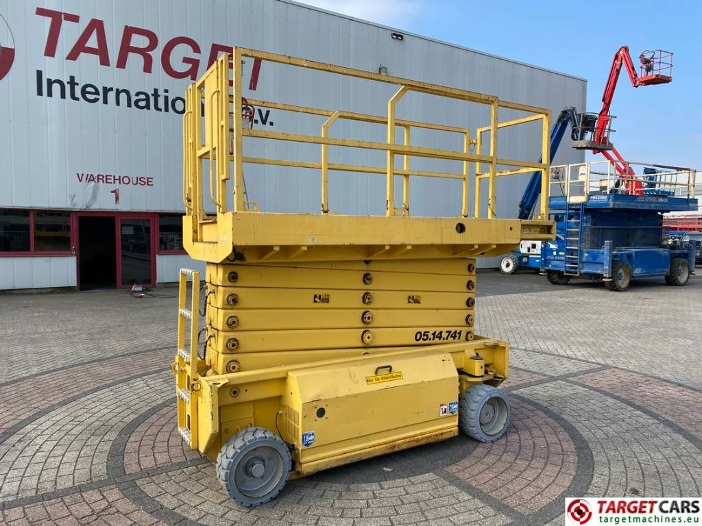 HAB S142-12E2WD Electric Scissor Work Lift 1420cm - Schaarlift: afbeelding 1 HAB S142-12E2WD Electric Scissor Work Lift 1420cm - Schaarlift: afbeelding 1