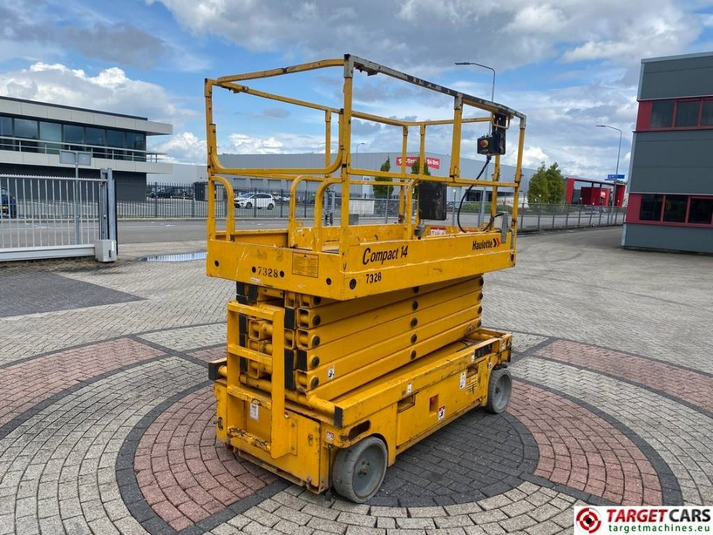 Haulotte Compact 14 Electric Scissor Work Lift 1385cm - Schaarlift: afbeelding 3 Haulotte Compact 14 Electric Scissor Work Lift 1385cm - Schaarlift: afbeelding 3