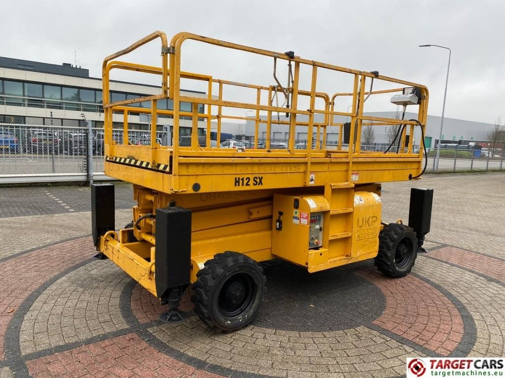 Haulotte H12SDX Diesel H12SX Scissor Work Lift 1200cm - Schaarlift: afbeelding 3 Haulotte H12SDX Diesel H12SX Scissor Work Lift 1200cm - Schaarlift: afbeelding 3