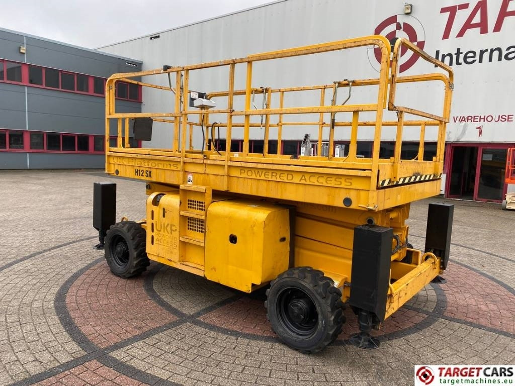 Haulotte H12SDX Diesel H12SX Scissor Work Lift 1200cm - Schaarlift: afbeelding 4 Haulotte H12SDX Diesel H12SX Scissor Work Lift 1200cm - Schaarlift: afbeelding 4