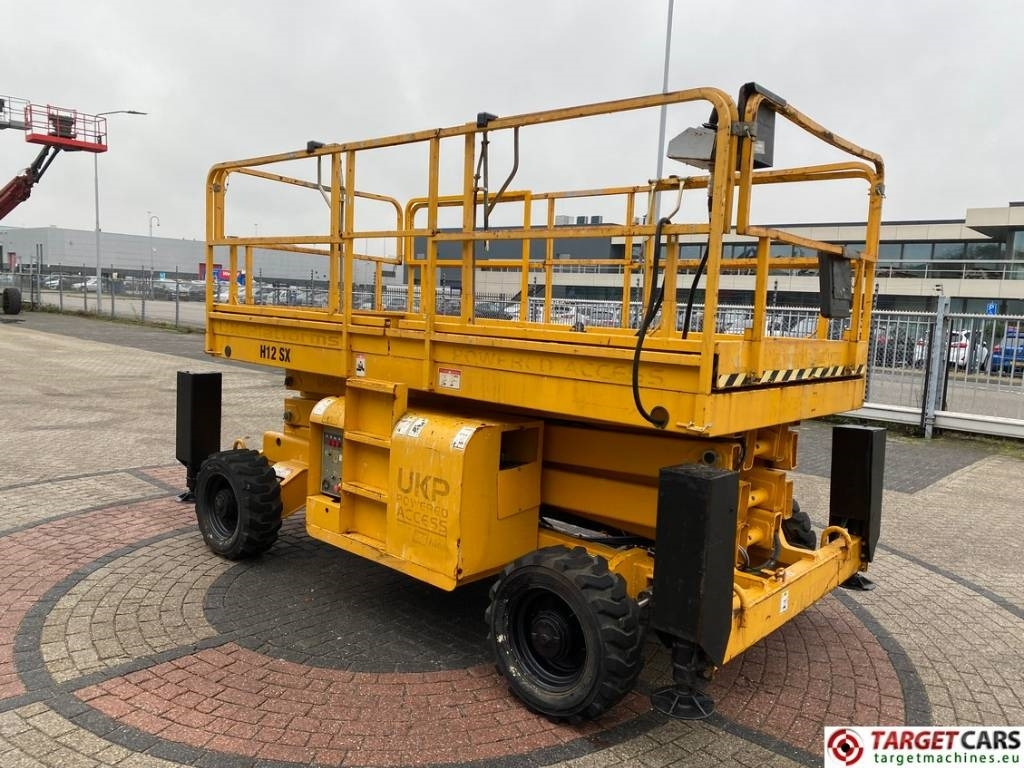 Haulotte H12SDX Diesel H12SX Scissor Work Lift 1200cm - Schaarlift: afbeelding 2 Haulotte H12SDX Diesel H12SX Scissor Work Lift 1200cm - Schaarlift: afbeelding 2