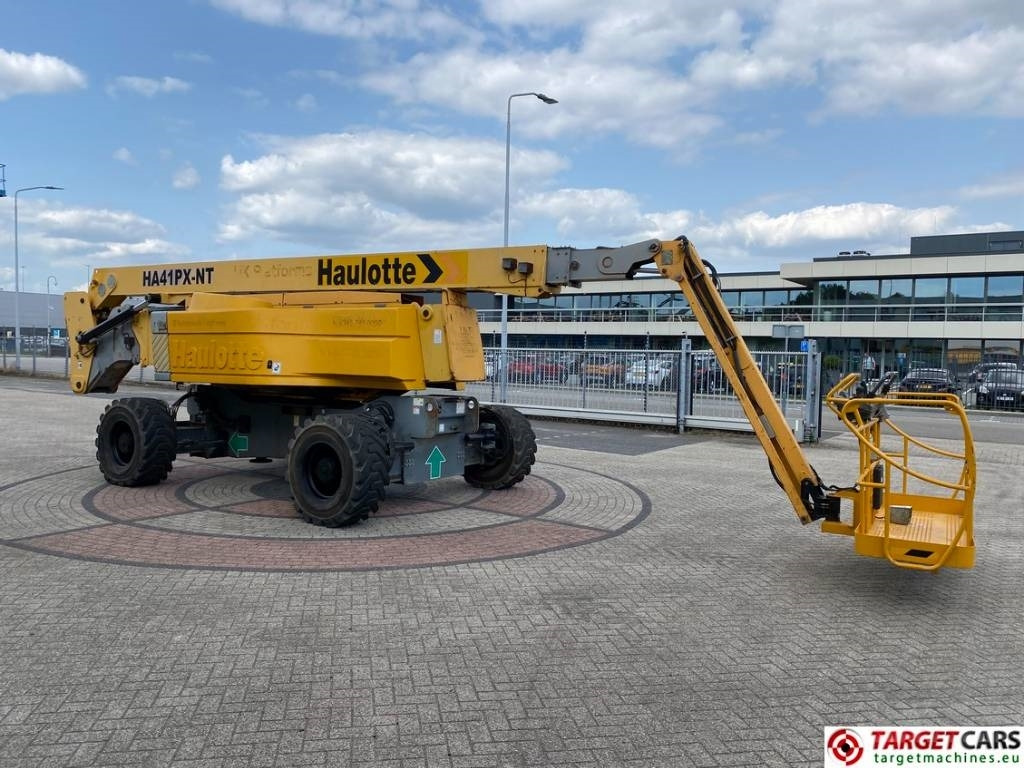 Haulotte HA41PX NT Diesel 4x4 Articulated Boom Lift 4100cm - Knikarmhoogwerker: afbeelding 2 Haulotte HA41PX NT Diesel 4x4 Articulated Boom Lift 4100cm - Knikarmhoogwerker: afbeelding 2