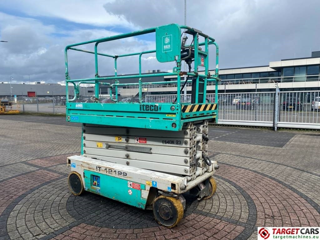 Iteco Imer IT12122 Electric Scissor Work Lift 1390cm - Schaarlift: afbeelding 2 Iteco Imer IT12122 Electric Scissor Work Lift 1390cm - Schaarlift: afbeelding 2