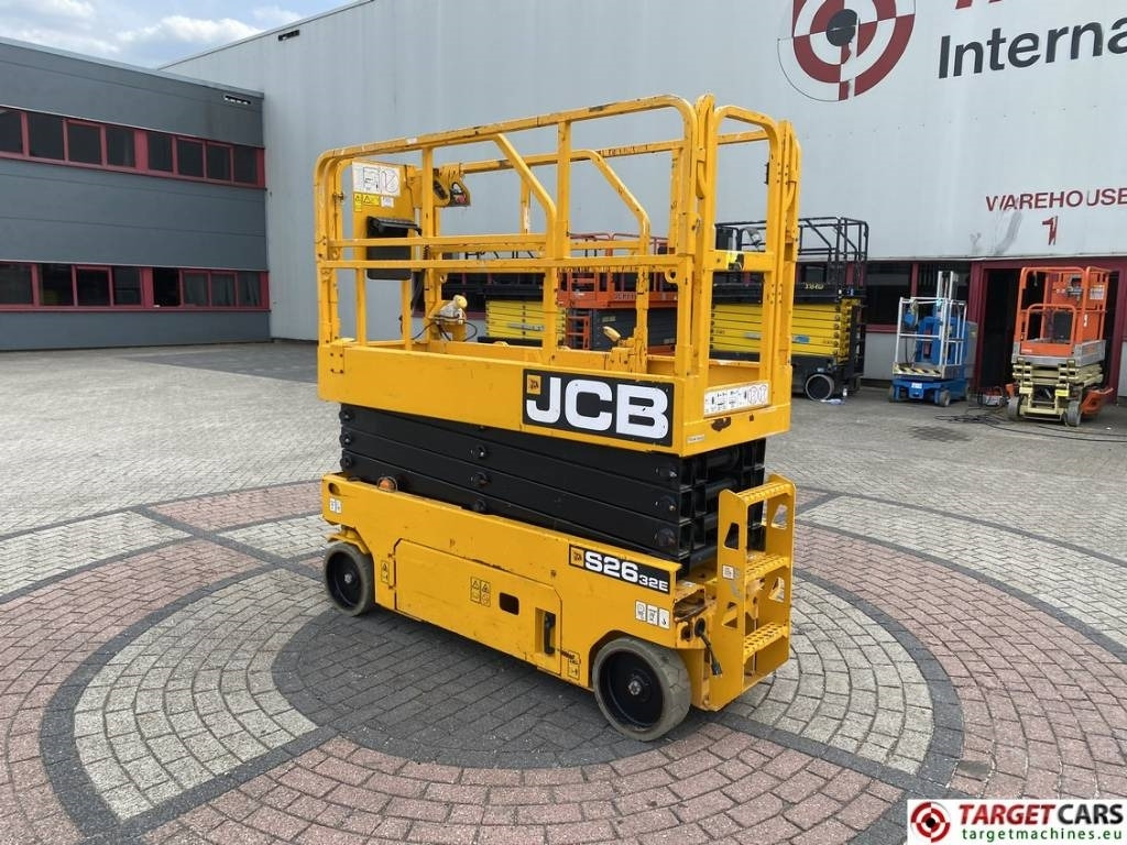 JCB S2632E Electric Scissor Work Lift 1010cm - Schaarlift: afbeelding 4 JCB S2632E Electric Scissor Work Lift 1010cm - Schaarlift: afbeelding 4