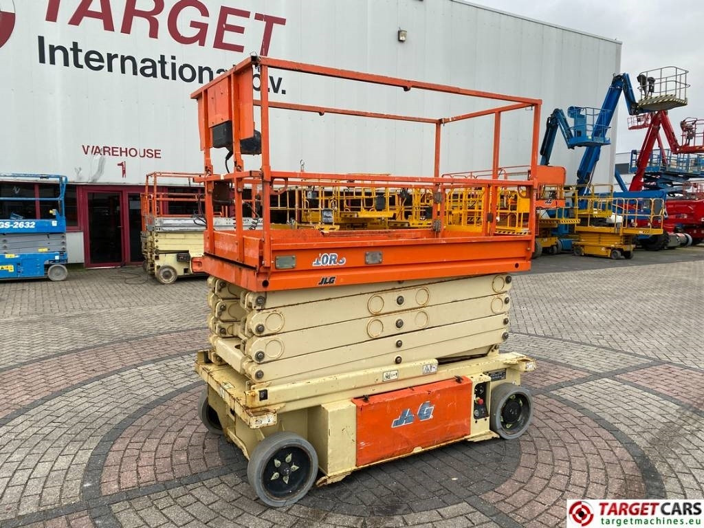 JLG 10RS Electric Scissor Work Lift 1175cm - Schaarlift: afbeelding 1 JLG 10RS Electric Scissor Work Lift 1175cm - Schaarlift: afbeelding 1