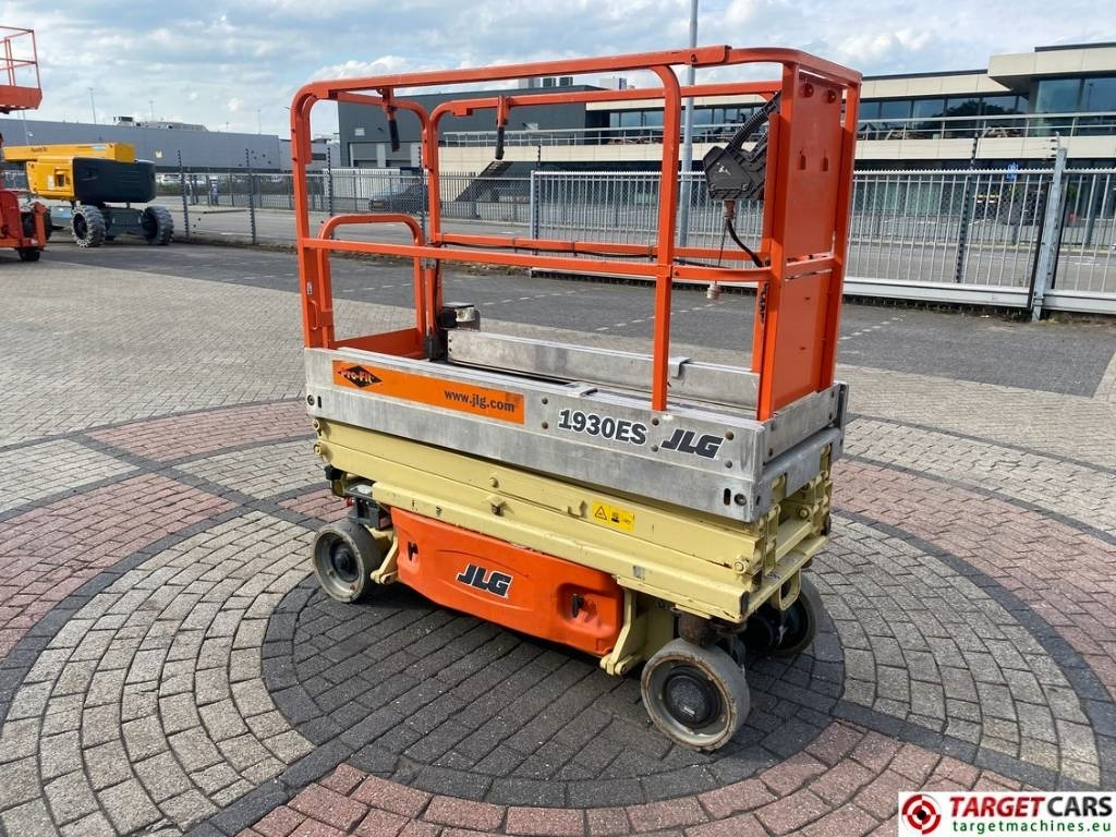 JLG 1930ES Electric Scissor Work Lift 772cm CE - Schaarlift: afbeelding 2 JLG 1930ES Electric Scissor Work Lift 772cm CE - Schaarlift: afbeelding 2