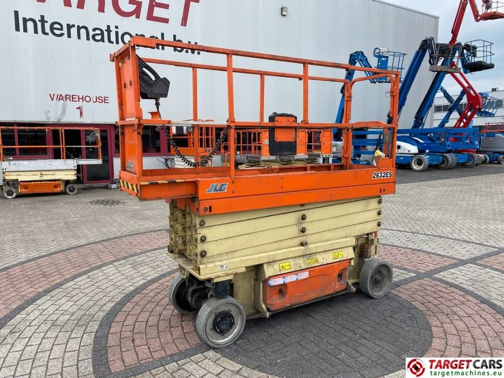 JLG 2632ES Electric Scissor Work Lift 977cm - Schaarlift: afbeelding 1 JLG 2632ES Electric Scissor Work Lift 977cm - Schaarlift: afbeelding 1