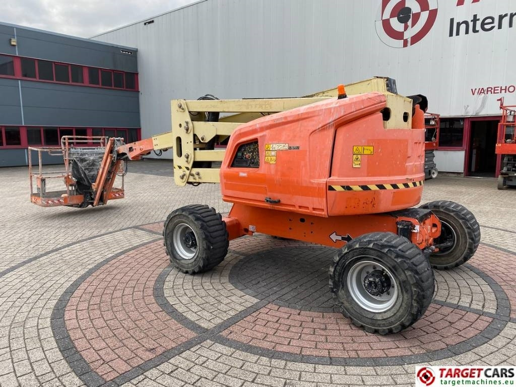 JLG 520AJ Articulated 4x4 Diesel Boom Work Lift 1800cm  - Knikarmhoogwerker: afbeelding 4 JLG 520AJ Articulated 4x4 Diesel Boom Work Lift 1800cm  - Knikarmhoogwerker: afbeelding 4