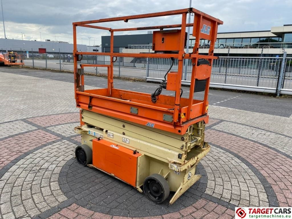 JLG 6RS Electric Scissor Work Lift 779cm - Schaarlift: afbeelding 2 JLG 6RS Electric Scissor Work Lift 779cm - Schaarlift: afbeelding 2