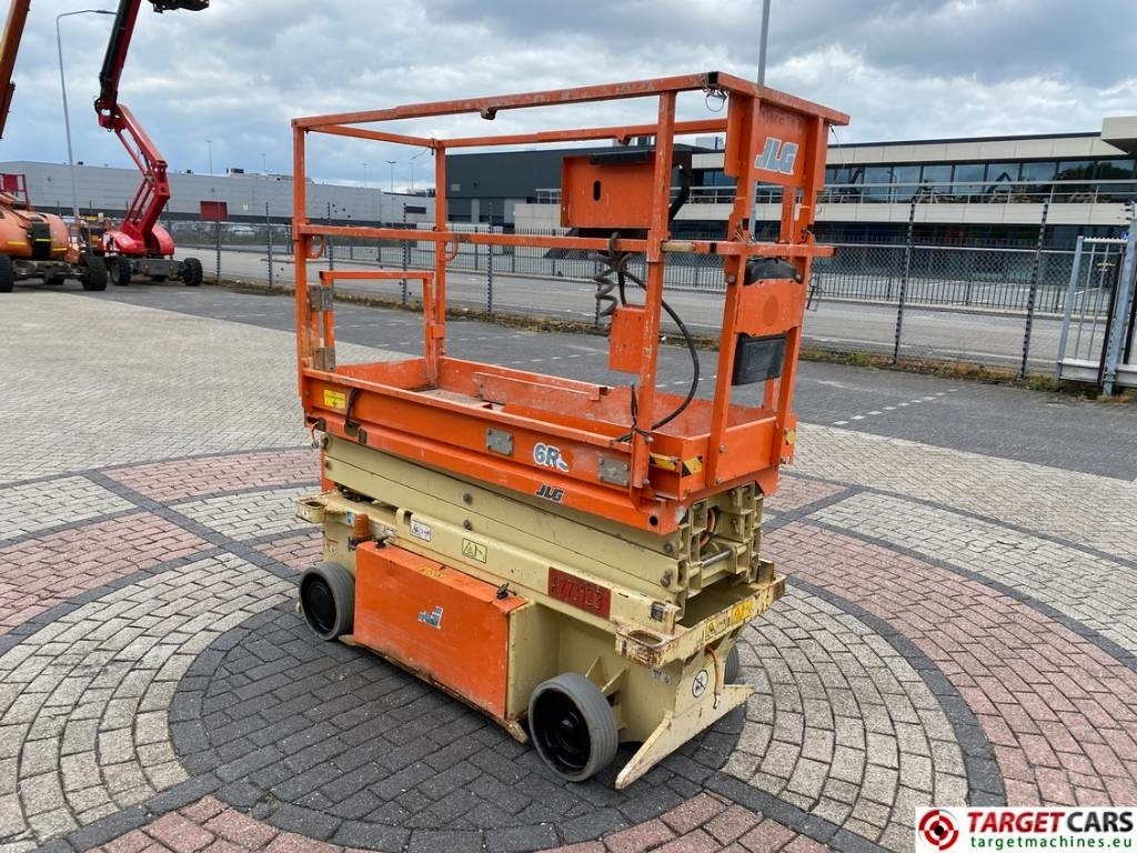 JLG 6RS Electric Scissor Work Lift 779cm - Schaarlift: afbeelding 2 JLG 6RS Electric Scissor Work Lift 779cm - Schaarlift: afbeelding 2