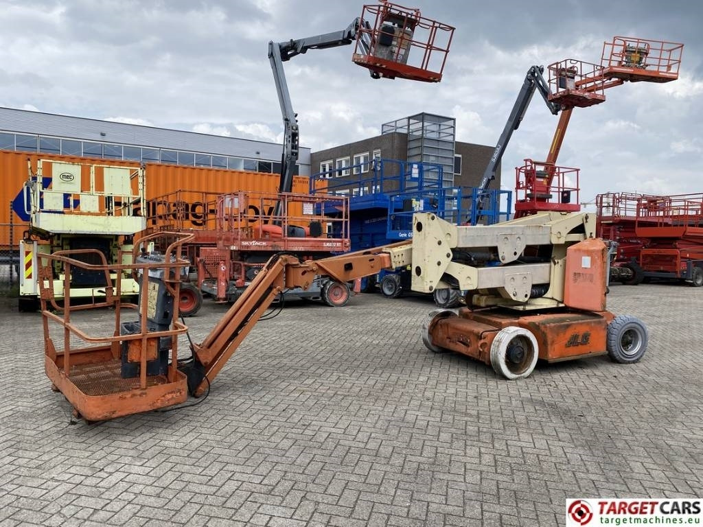 JLG E400AJPN Electric Articulated Boom Lift DEFECT - Knikarmhoogwerker: afbeelding 1 JLG E400AJPN Electric Articulated Boom Lift DEFECT - Knikarmhoogwerker: afbeelding 1