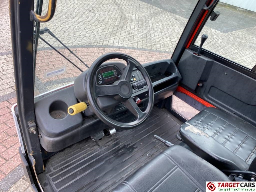 Linde P250 Tow Tug Truck Tractor Electric 80V max 25T - Gemeentelijke tractor: afbeelding 5 Linde P250 Tow Tug Truck Tractor Electric 80V max 25T - Gemeentelijke tractor: afbeelding 5