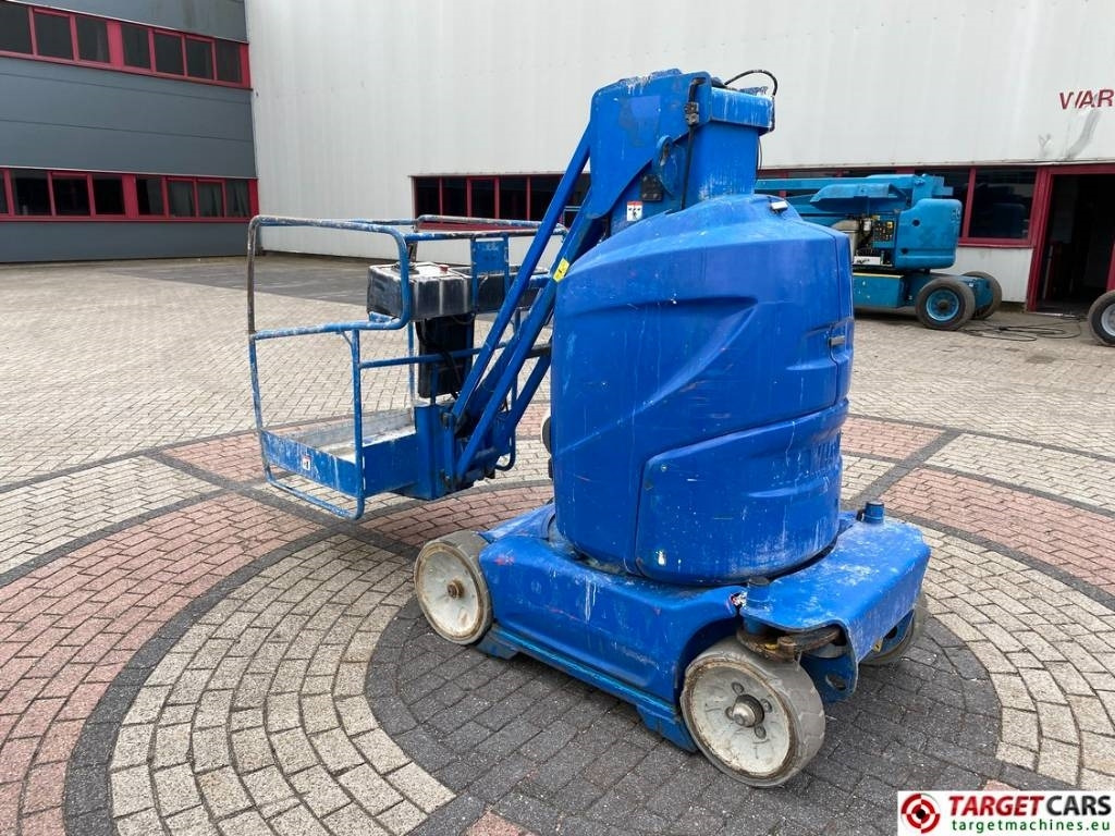 Manitou 100VJR Electric Vertical Mast Work Lift 990cm - Hoogwerker: afbeelding 4 Manitou 100VJR Electric Vertical Mast Work Lift 990cm - Hoogwerker: afbeelding 4