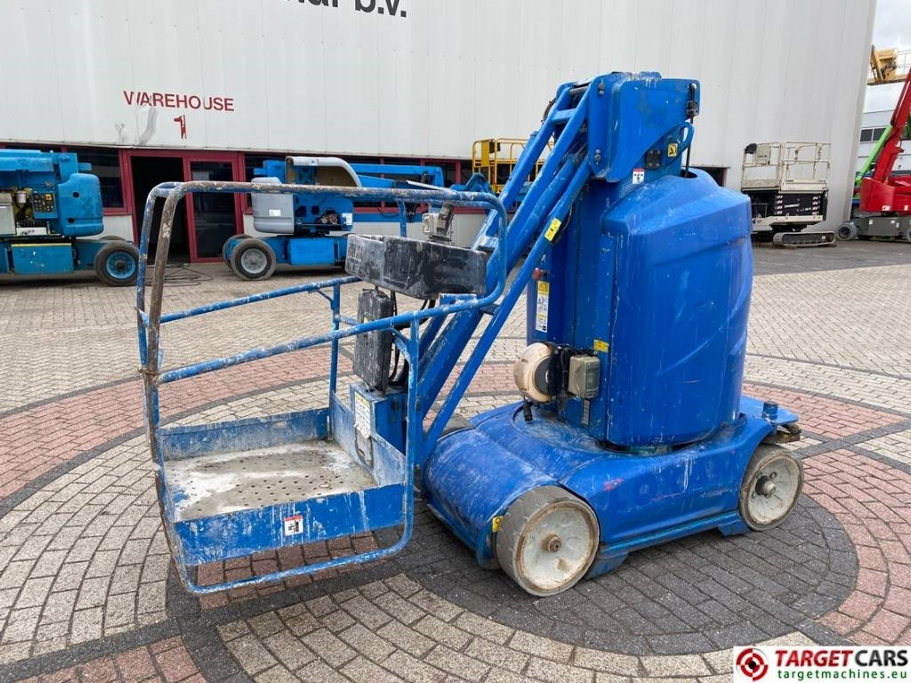 Manitou 100VJR Electric Vertical Mast Work Lift 990cm - Hoogwerker: afbeelding 1 Manitou 100VJR Electric Vertical Mast Work Lift 990cm - Hoogwerker: afbeelding 1