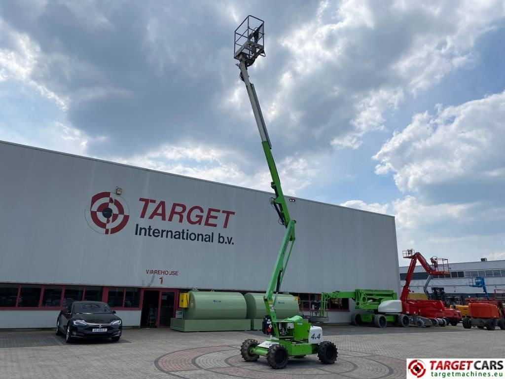 Niftylift HR12D 4WD Articulated Diesel Boom Work Lift 1220cm - Knikarmhoogwerker: afbeelding 5 Niftylift HR12D 4WD Articulated Diesel Boom Work Lift 1220cm - Knikarmhoogwerker: afbeelding 5