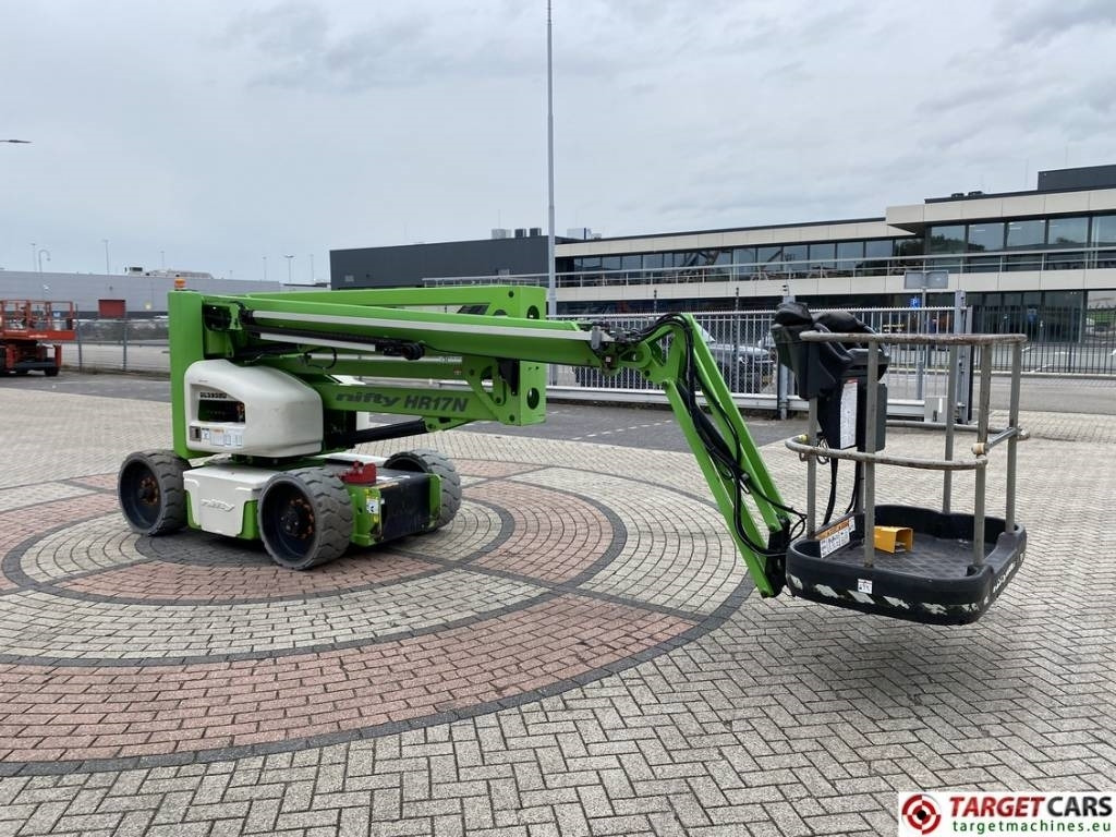 Niftylift HR17NE MK3 Electric Boom Work Lift 1700cm - Knikarmhoogwerker: afbeelding 2 Niftylift HR17NE MK3 Electric Boom Work Lift 1700cm - Knikarmhoogwerker: afbeelding 2