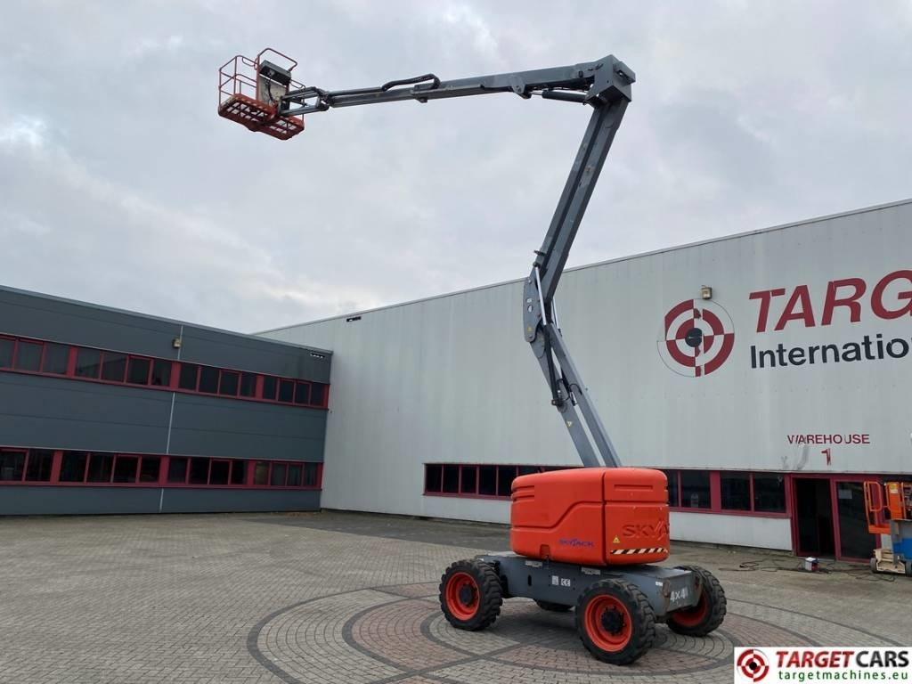 Knikarmhoogwerker SkyJack SJ51AJ Articulated 4x4 Diesel Boom Lift 1755cm: afbeelding 40
