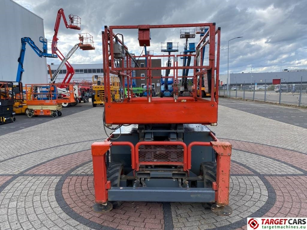 Leasing SkyJack SJ6832RT Diesel 4x4 Scissor 6832 Work Lift 1180cm  SkyJack SJ6832RT Diesel 4x4 Scissor 6832 Work Lift 1180cm: afbeelding 32