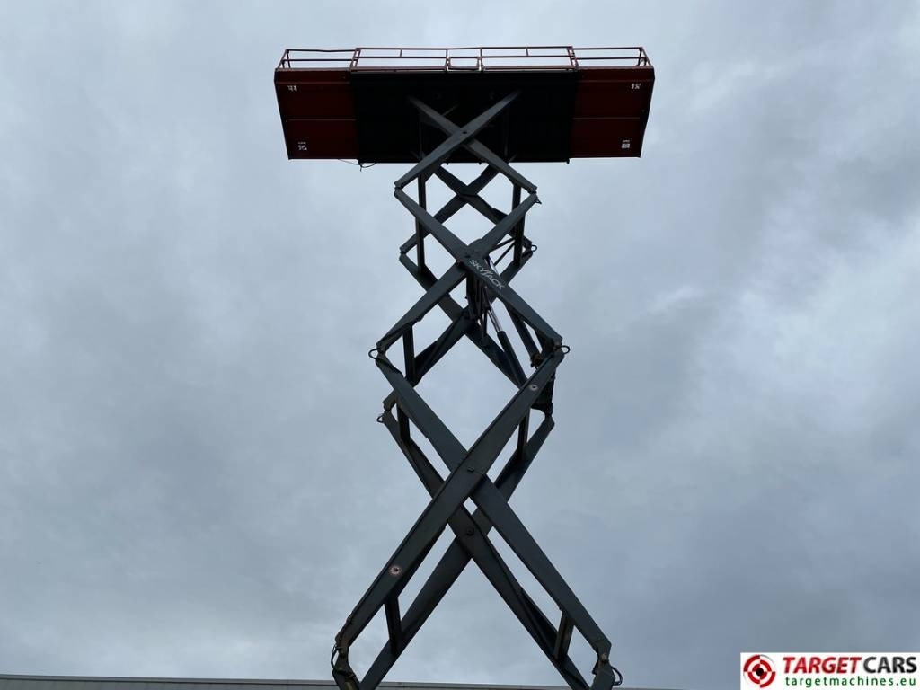 Schaarlift SkyJack SJ9250 RT Diesel 4x4 Scissor Work Lift 1720cm: afbeelding 20 Schaarlift SkyJack SJ9250 RT Diesel 4x4 Scissor Work Lift 1720cm: afbeelding 20
