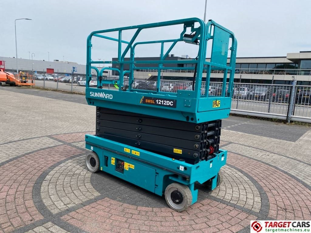 Sunward SWSL1212DC Electric Scissor Work Lift 1200cm - Schaarlift: afbeelding 2 Sunward SWSL1212DC Electric Scissor Work Lift 1200cm - Schaarlift: afbeelding 2