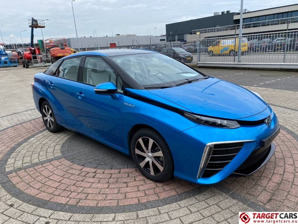 Toyota Mirai FCV HydroGen FuelCell - Sedan: afbeelding 3 Toyota Mirai FCV HydroGen FuelCell - Sedan: afbeelding 3