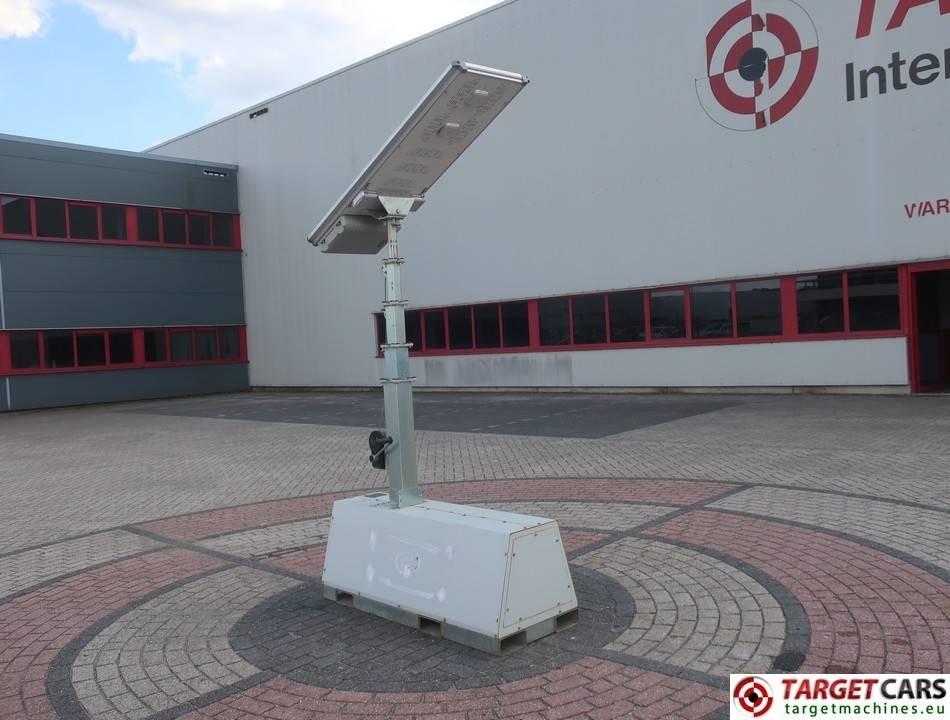 Trime X-Pole Led Solar Tower Light 2x25W - Lichtmast: afbeelding 4 Trime X-Pole Led Solar Tower Light 2x25W - Lichtmast: afbeelding 4
