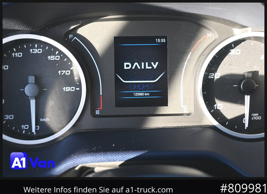 IVECO Daily 72C18 A8V Pritsche/Plane, Tempomat, AHK, Klima - Bestelwagen open laadbak: afbeelding 5 IVECO Daily 72C18 A8V Pritsche/Plane, Tempomat, AHK, Klima - Bestelwagen open laadbak: afbeelding 5