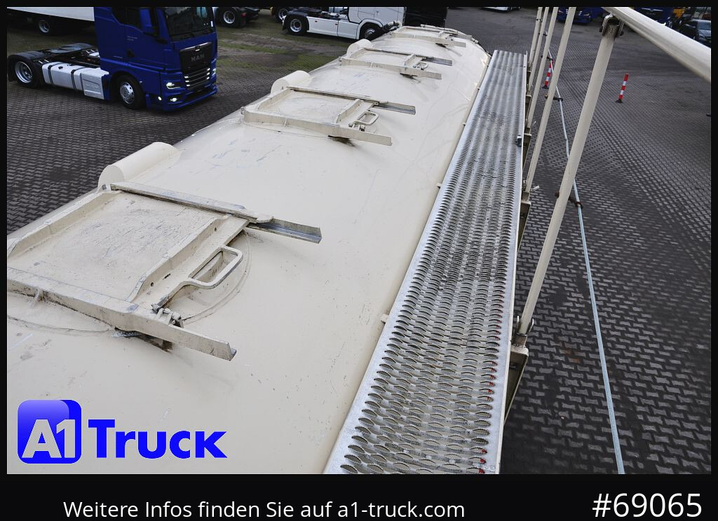 MERCEDES-BENZ Antos 2640, Silo 31m³, Futter Heitling 4 KA - Tankwagen: afbeelding 4 MERCEDES-BENZ Antos 2640, Silo 31m³, Futter Heitling 4 KA - Tankwagen: afbeelding 4