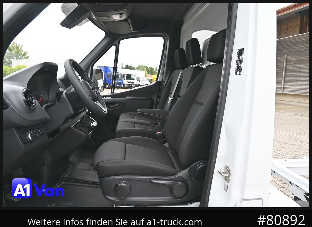 MERCEDES-BENZ Sprinter 317 CDI Fahrgestell, NEU, Klima, Tempomat, 3-Sitzer - Chassis vrachtwagen: afbeelding 2 MERCEDES-BENZ Sprinter 317 CDI Fahrgestell, NEU, Klima, Tempomat, 3-Sitzer - Chassis vrachtwagen: afbeelding 2