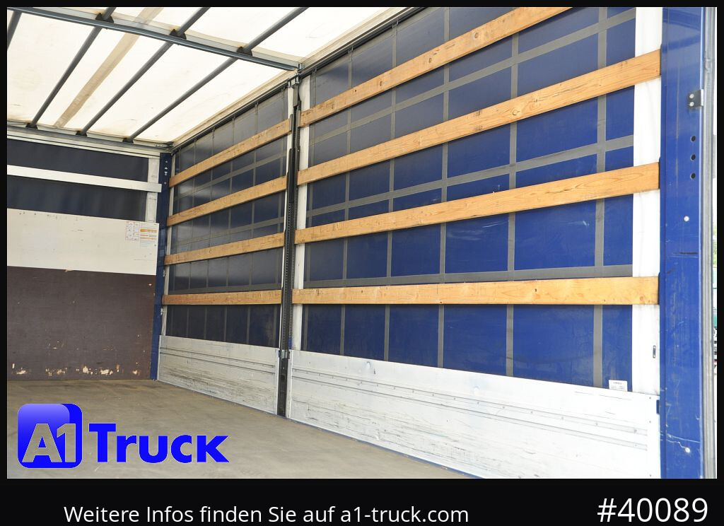RENAULT D 240, 4x2, Ladebordwand, LBW, guter Zustand - Schuifzeilen vrachtwagen: afbeelding 3 RENAULT D 240, 4x2, Ladebordwand, LBW, guter Zustand - Schuifzeilen vrachtwagen: afbeelding 3