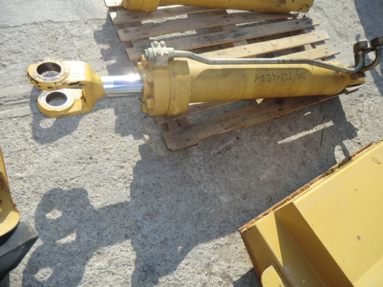Caterpillar 962H cilindro di sollevamento destro - Hydraulische cilinder voor Bouwmachine: afbeelding 1 Caterpillar 962H cilindro di sollevamento destro - Hydraulische cilinder voor Bouwmachine: afbeelding 1