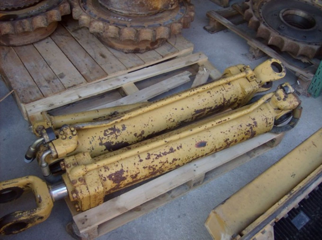 Caterpillar 963 CILINDRI SOLLEVAMENTO - Hydraulische cilinder voor Bouwmachine: afbeelding 1 Caterpillar 963 CILINDRI SOLLEVAMENTO - Hydraulische cilinder voor Bouwmachine: afbeelding 1