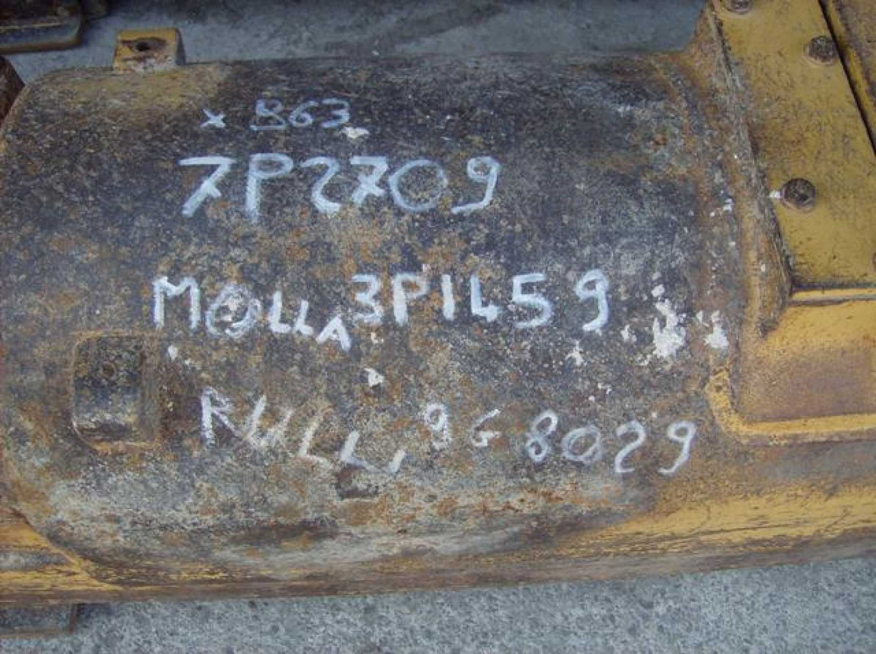 Caterpillar 963 LONGHERONI - Rijwerkonderdelen voor Bouwmachine: afbeelding 2 Caterpillar 963 LONGHERONI - Rijwerkonderdelen voor Bouwmachine: afbeelding 2