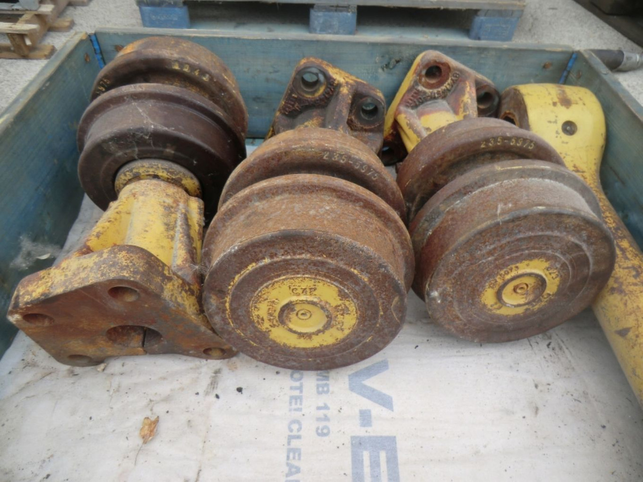 Caterpillar 963D RULLI SUPERIORI HEAVY-DUTY, SYSTEM ONE - Rupsband - Rollen voor Bouwmachine: afbeelding 4 Caterpillar 963D RULLI SUPERIORI HEAVY-DUTY, SYSTEM ONE - Rupsband - Rollen voor Bouwmachine: afbeelding 4