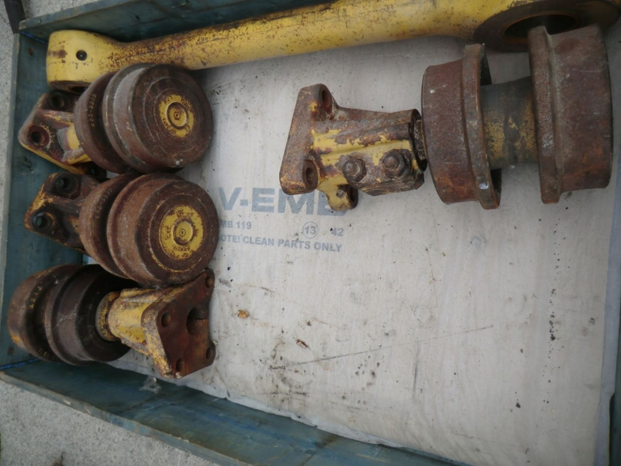 Caterpillar 963D RULLI SUPERIORI HEAVY-DUTY, SYSTEM ONE - Rupsband - Rollen voor Bouwmachine: afbeelding 3 Caterpillar 963D RULLI SUPERIORI HEAVY-DUTY, SYSTEM ONE - Rupsband - Rollen voor Bouwmachine: afbeelding 3