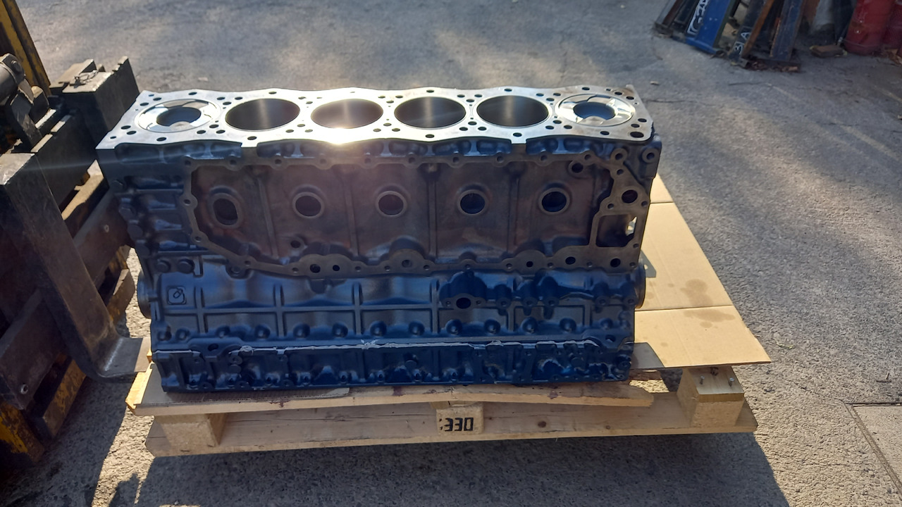 ISUZU 6UZ1 Long Block revisionato composto da monoblocco , albero motore, testa. - Motor voor Bouwmachine: afbeelding 2 ISUZU 6UZ1 Long Block revisionato composto da monoblocco , albero motore, testa. - Motor voor Bouwmachine: afbeelding 2