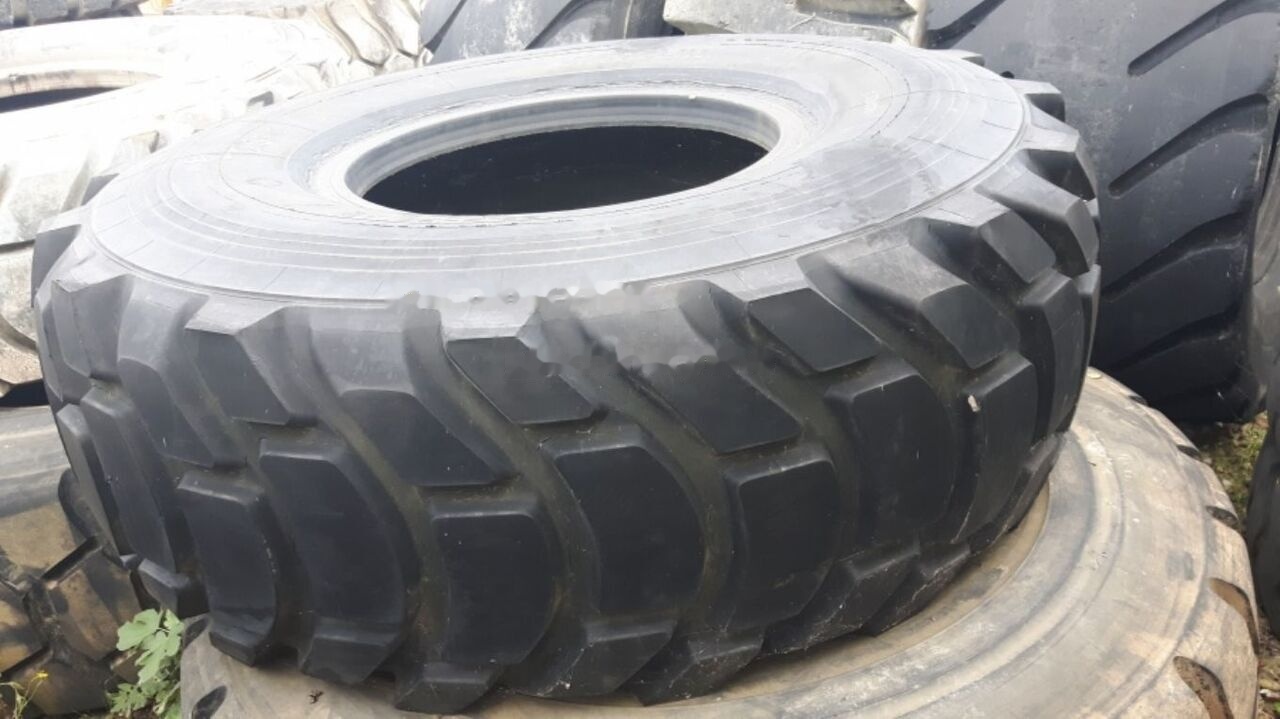 USED XR 29.5-35 tires - Band voor Grader: afbeelding 1 USED XR 29.5-35 tires - Band voor Grader: afbeelding 1