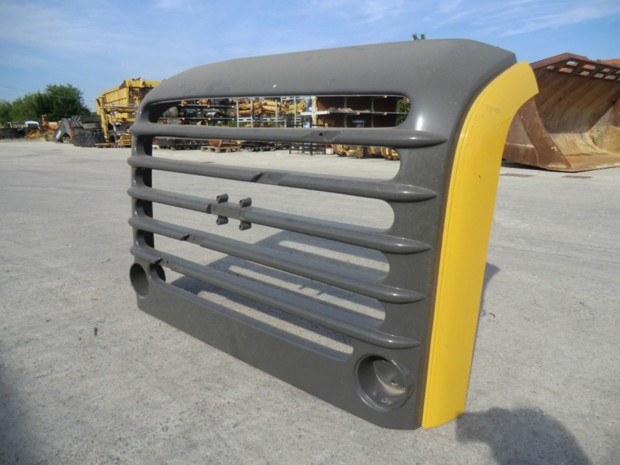 VOLVO A40D GRIGLIA REVISIONATA - Rooster voor Bouwmachine: afbeelding 2 VOLVO A40D GRIGLIA REVISIONATA - Rooster voor Bouwmachine: afbeelding 2