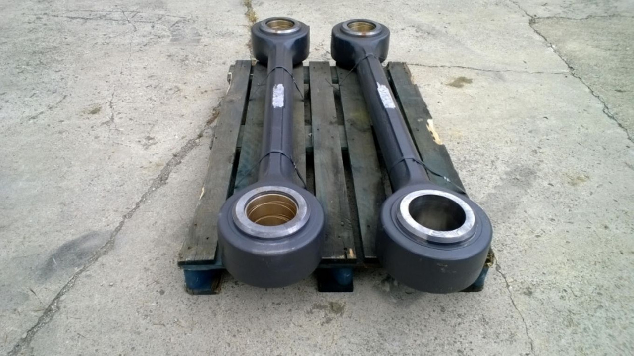 VOLVO L180 BM-C-D-E-F-G BIELLA - Carrosserie en exterieur voor Bouwmachine: afbeelding 1 VOLVO L180 BM-C-D-E-F-G BIELLA - Carrosserie en exterieur voor Bouwmachine: afbeelding 1