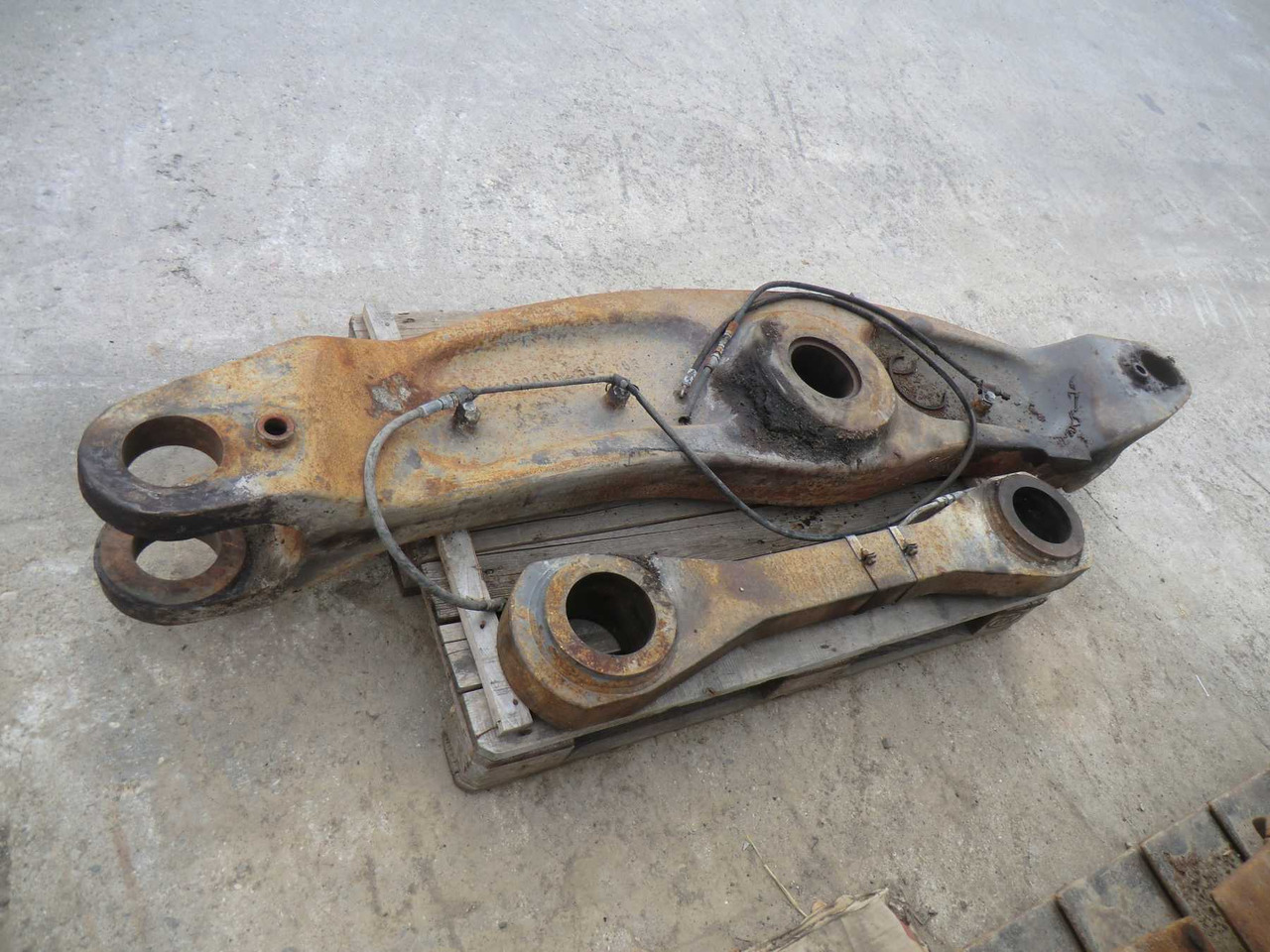 VOLVO L330E BIELLA - Carrosserie en exterieur voor Bouwmachine: afbeelding 3 VOLVO L330E BIELLA - Carrosserie en exterieur voor Bouwmachine: afbeelding 3