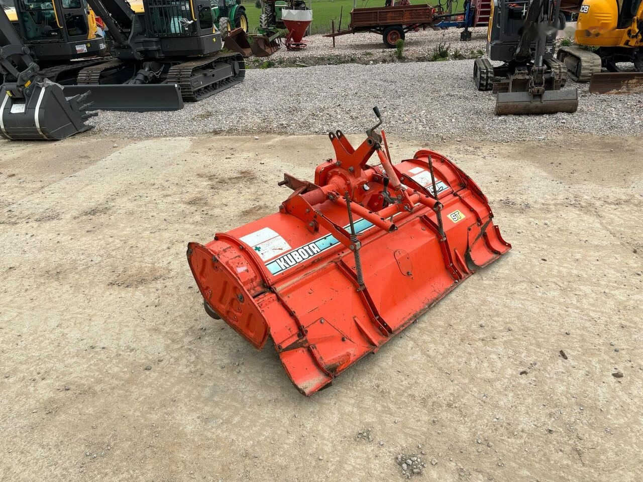 Kubota R 15 N - Grondfrees: afbeelding 1 Kubota R 15 N - Grondfrees: afbeelding 1