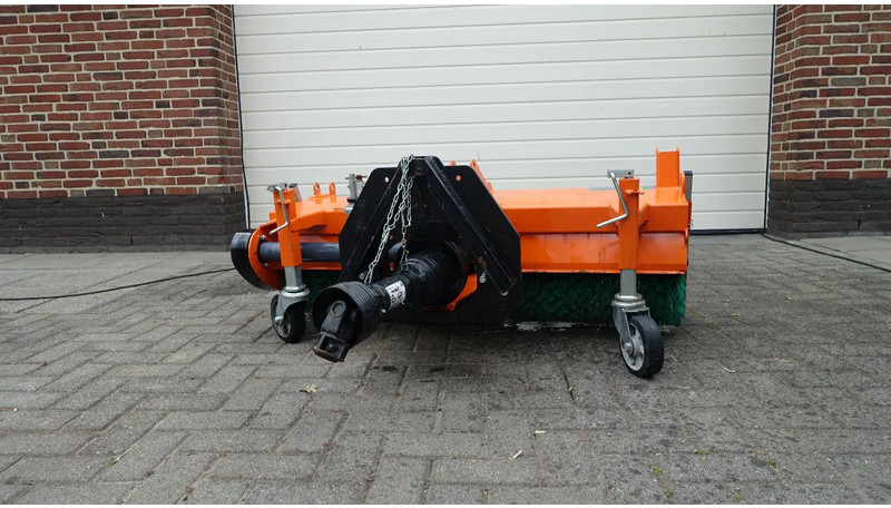 Eco Technologies Rolbezem 130Cm - Veeg voor Landbouwmachine: afbeelding 1 Eco Technologies Rolbezem 130Cm - Veeg voor Landbouwmachine: afbeelding 1