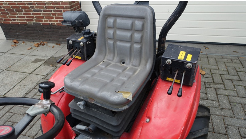 Tractor Valdapana 1225HST: afbeelding 6
